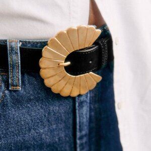 Sezane Sandy belt in gold and black